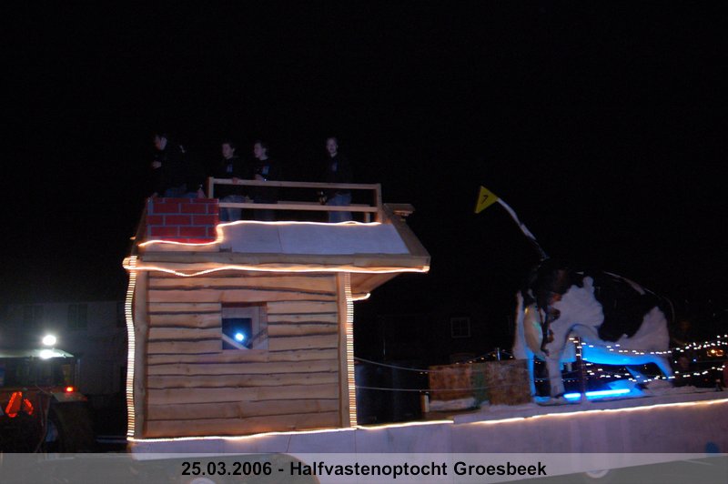 057.jpg