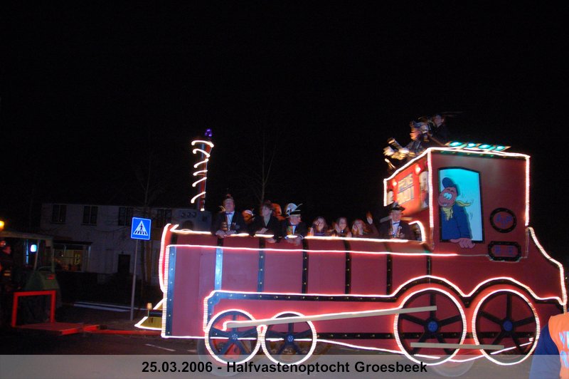 062.jpg