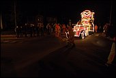 050.jpg