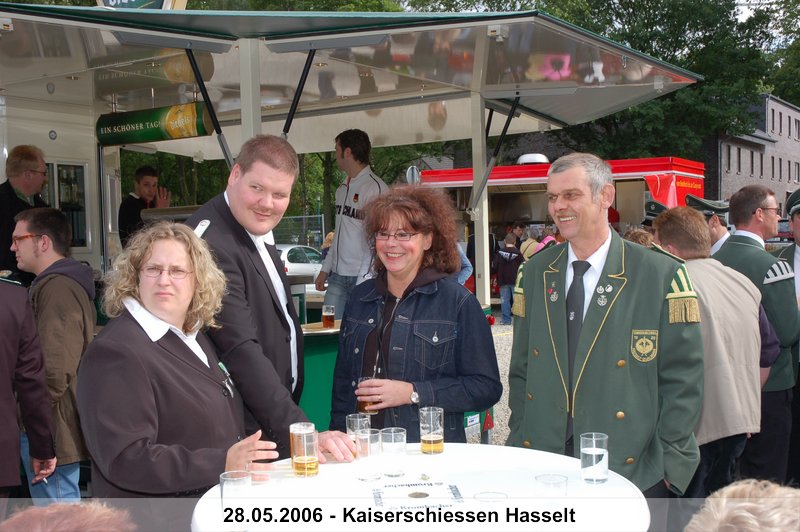 045.jpg