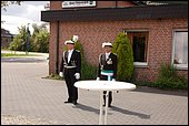 042.jpg