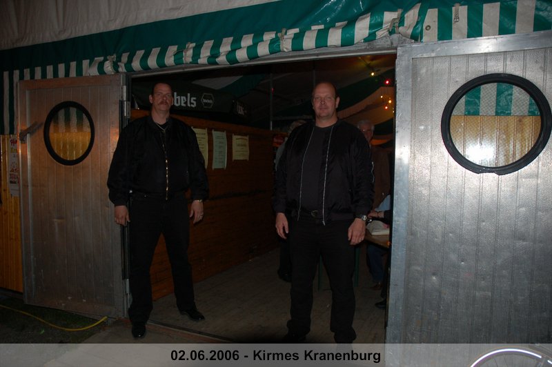 042.jpg