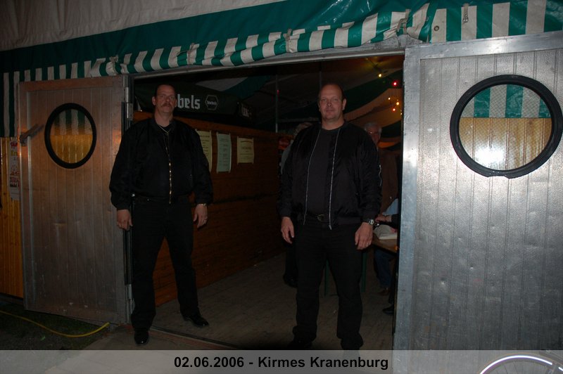 043.jpg