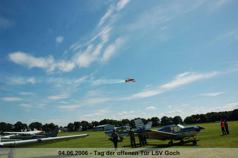 011.jpg