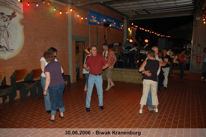 030.jpg