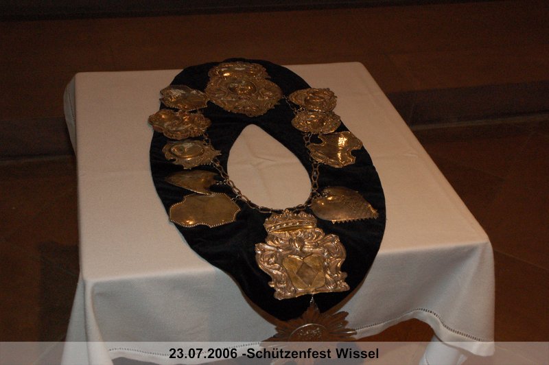 015.jpg