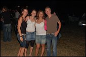 052.jpg