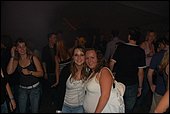 044.jpg