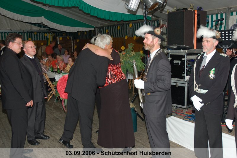 121.jpg