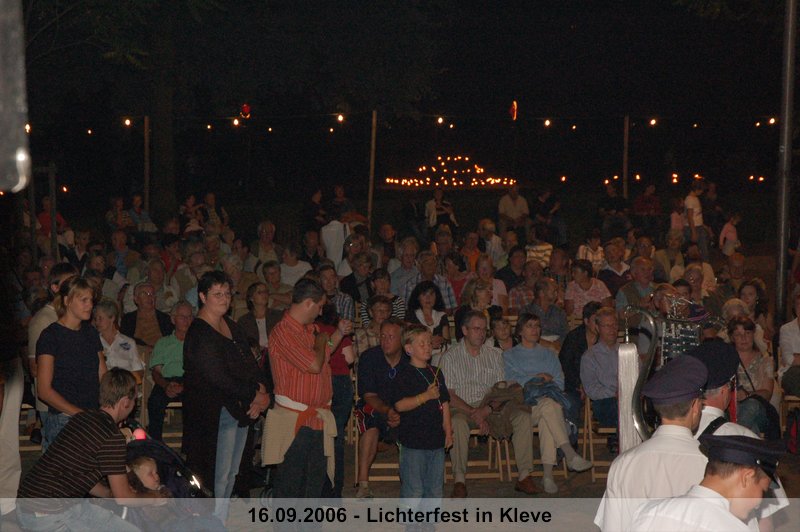 030.jpg