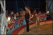 011.jpg