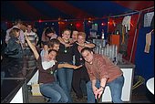 048.jpg